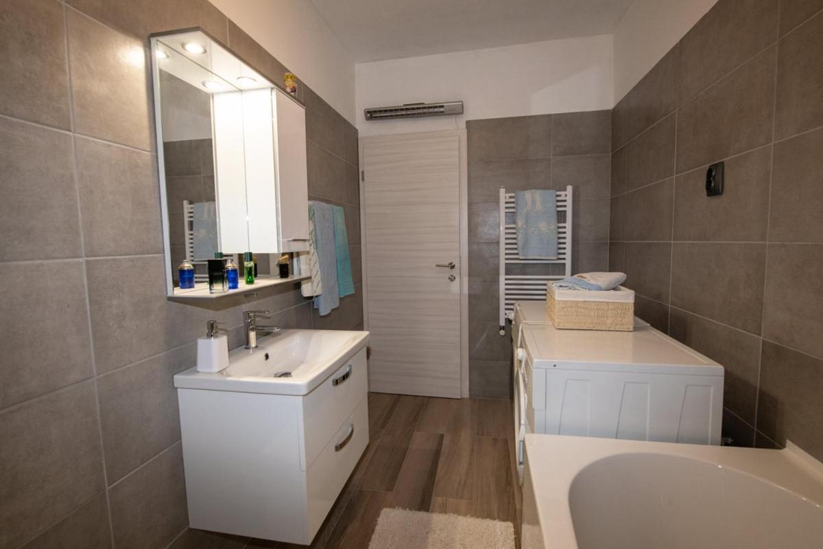 Apartman Elvis 洛夫兰 外观 照片
