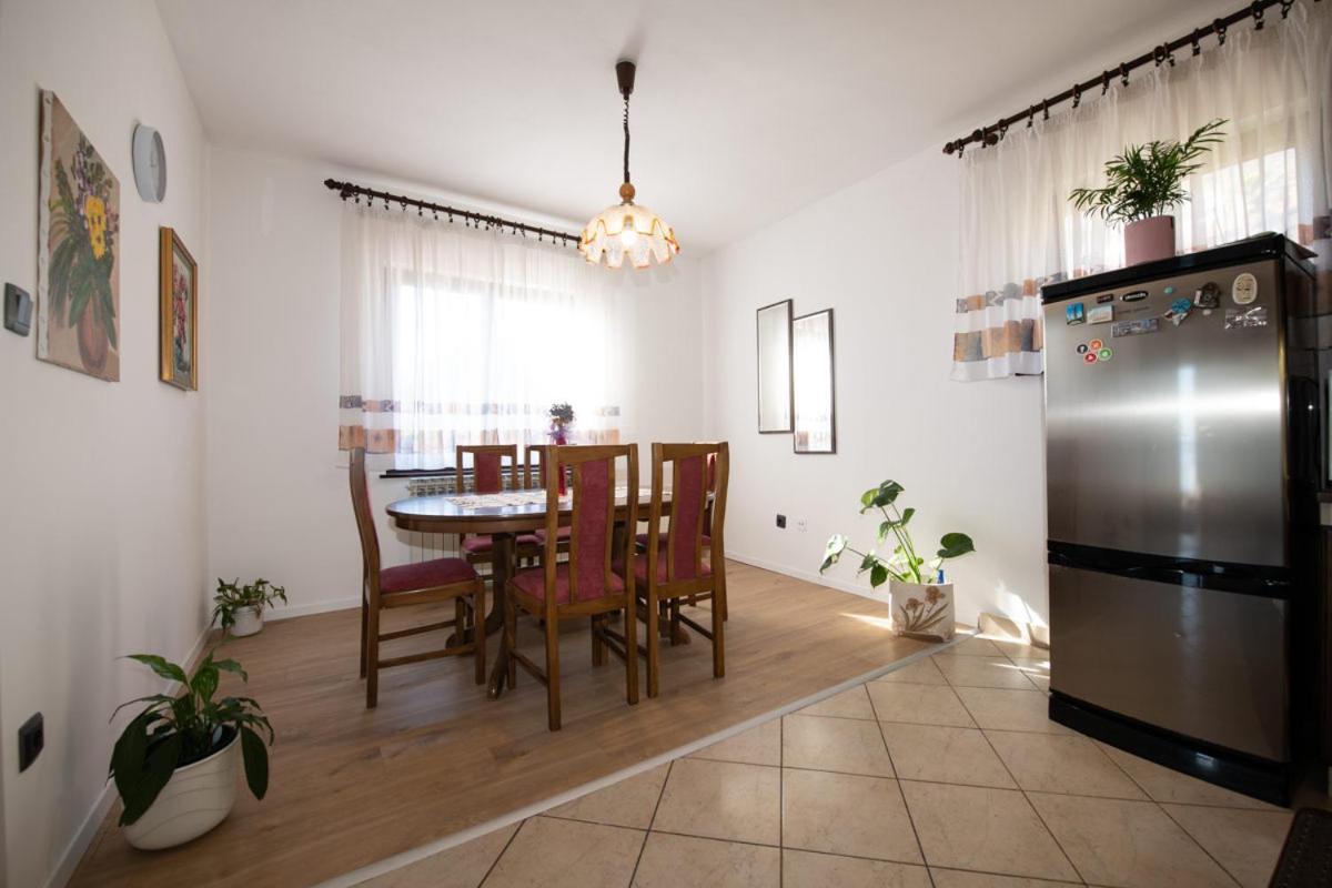 Apartman Elvis 洛夫兰 外观 照片